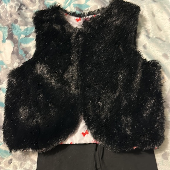 Minnie Mouse 2 piece 3T girls - Picture 2 of 3